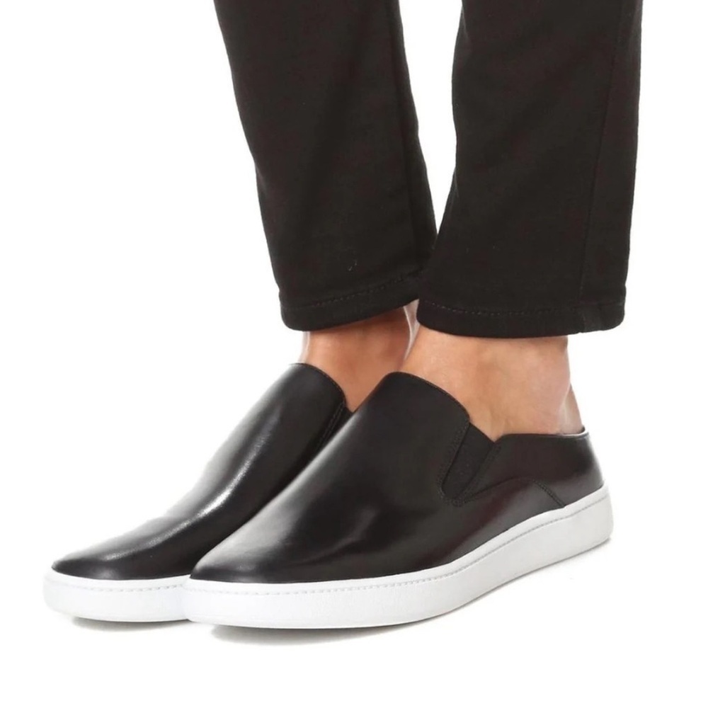 Vince Women's Verrell Black White Leather Slip-On Sneakers Size 9